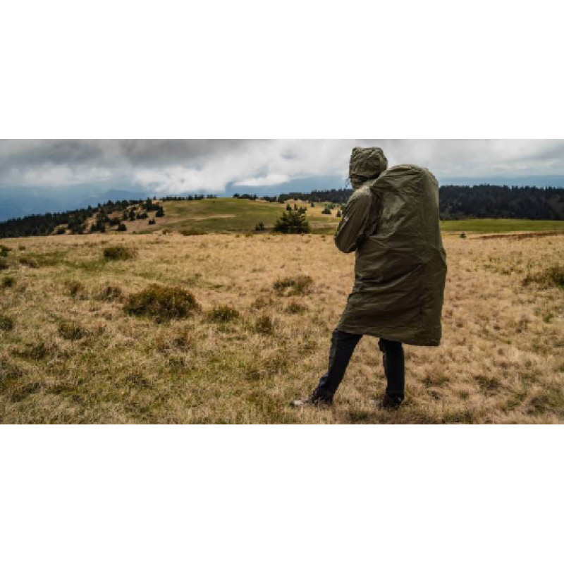 Unisex raincoat 2L NORTHKIT - <ul><li>This light and stowable NORTHFINDER reincoat will protect you and even your backpack</li><li> The poncho is absolutely waterproof and windproof and well ventilated</li><li> It protects against moisture penetration from the outside during more demanding and longer transfers in bad weather</li>
