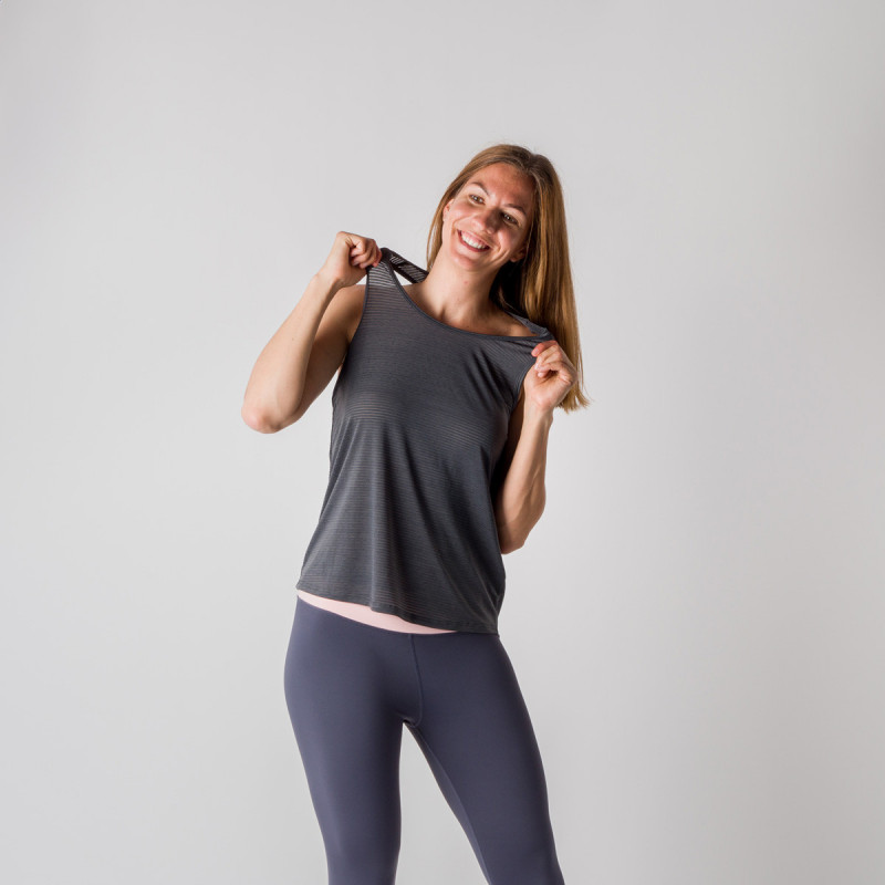 TR-4841SP women's sport tang t-shirt DOROTHY - Breathable and ultra-light material.