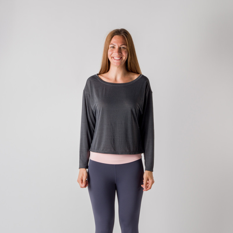 TR-4842SP women's sport loose fit t-shirt CHRISTINA - Breathable and ultra-light material.