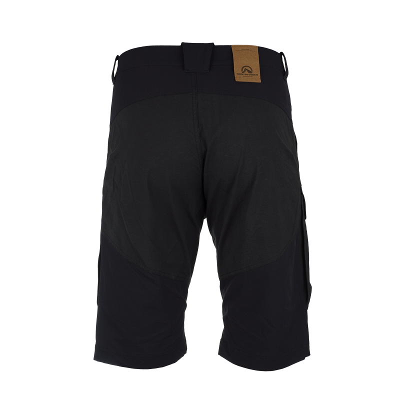 BE-3356AD men's combi shorts adventure TRAVIS - The thin material, highly flexible, with a composition of polyamide and spandex, ensures extreme breathability and astonishing movement flexibility.