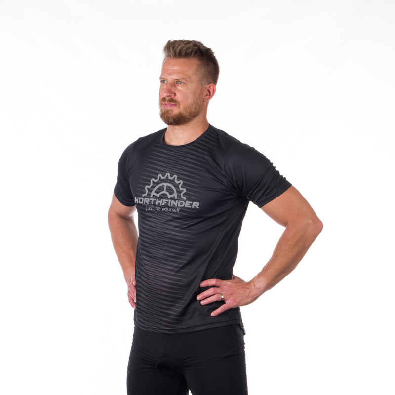 TR-3900MB men's bike active  t-shirt JAXXON - Lightweight and breathable material.