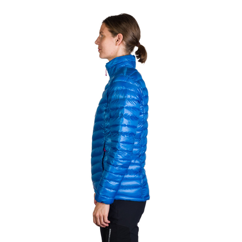 Hőszigetelt női kabát GEMMA BU-62201SP - <ul><li>Univerzális kabát mindennapi viselethez az átmeneti és a téli szezonban</li><li> • A szintetikus gyapjú töltet a szintetikus anyagok vízállóságát, ugyanakkor a pehely puhaságát és könnyű súlyát biztosítja</li>